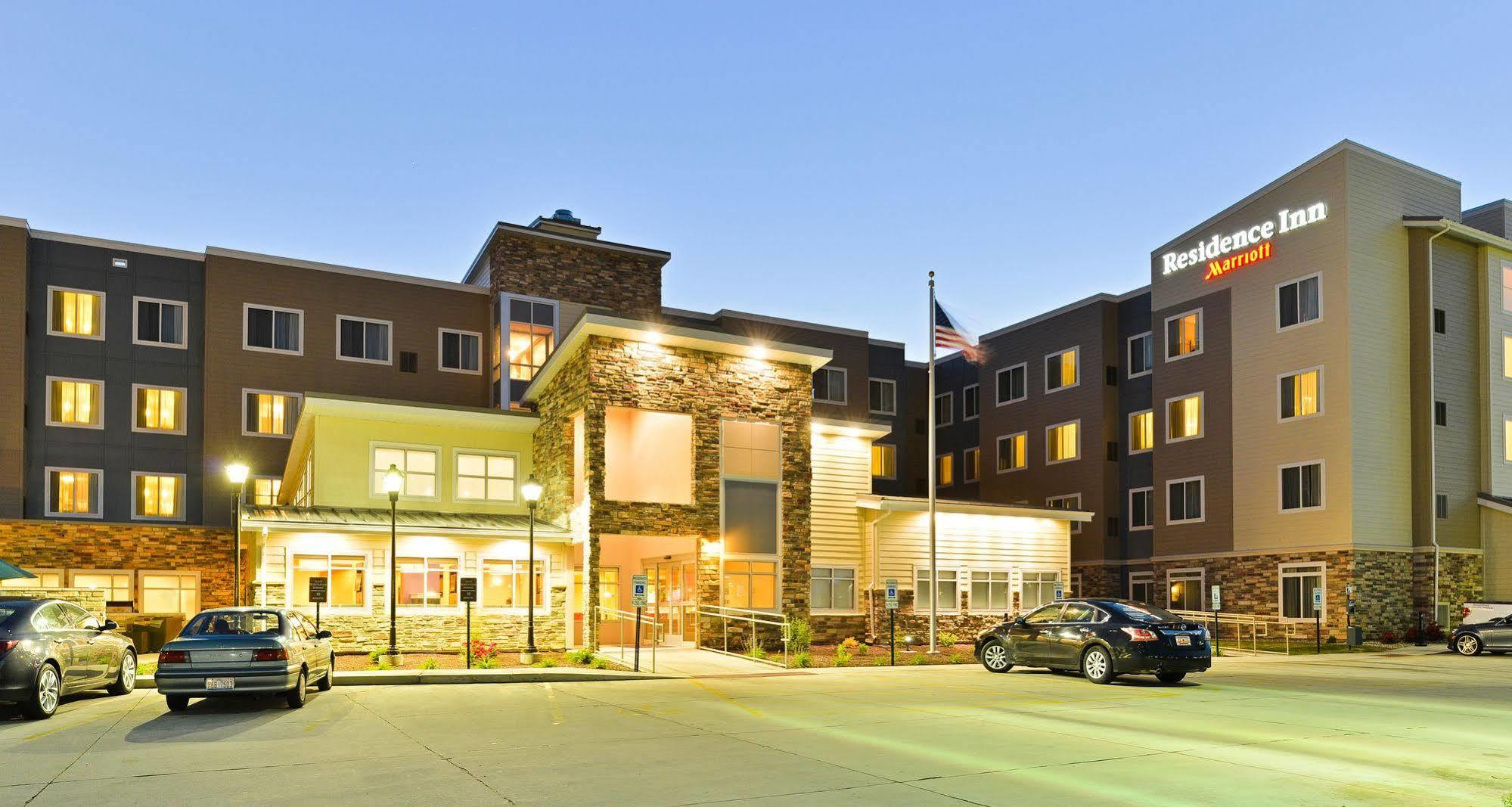 Residence Inn By Marriott Champaign Exterior foto