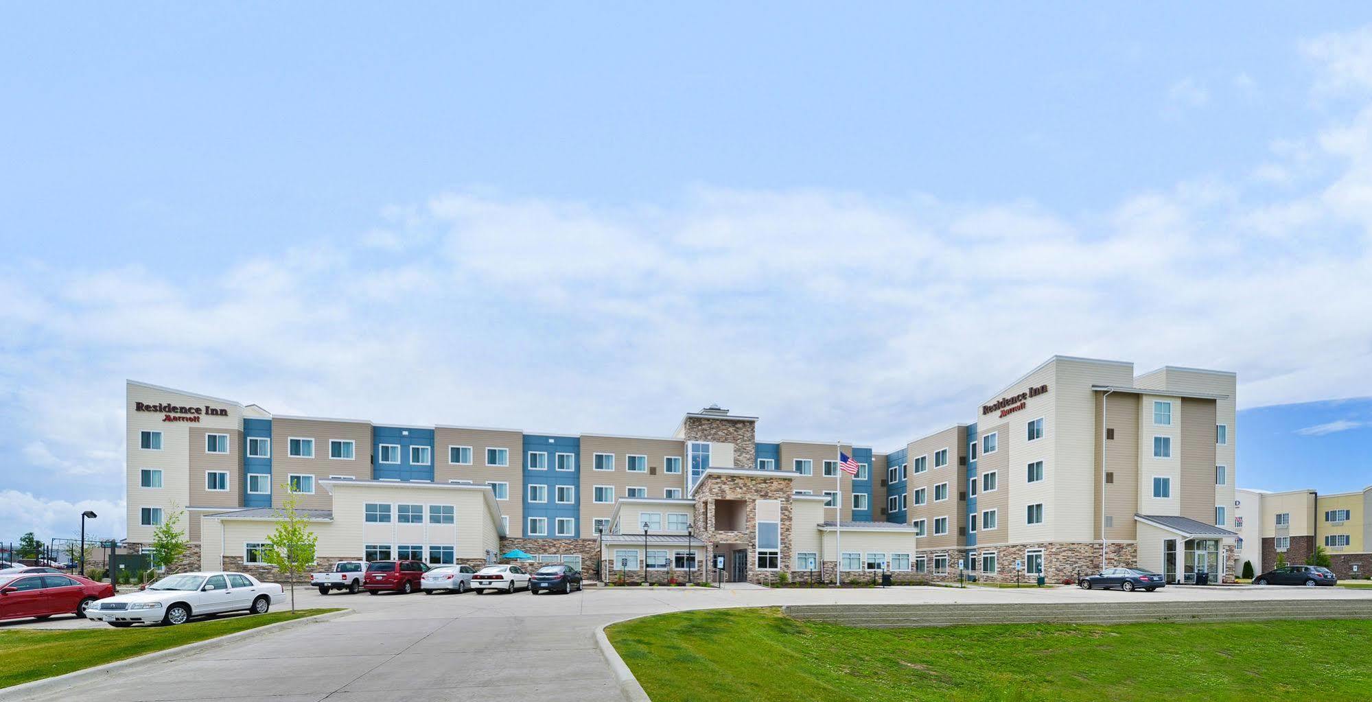 Residence Inn By Marriott Champaign Exterior foto